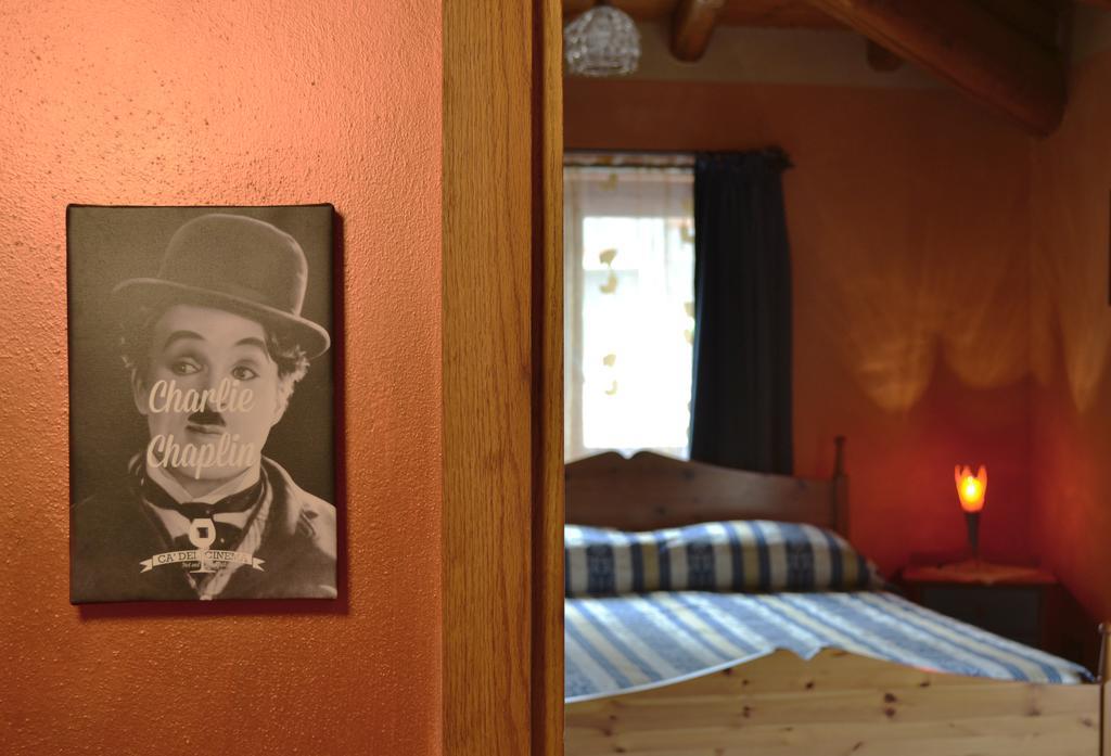 Holiday Home Ca' Del Cinema Mombercelli Δωμάτιο φωτογραφία